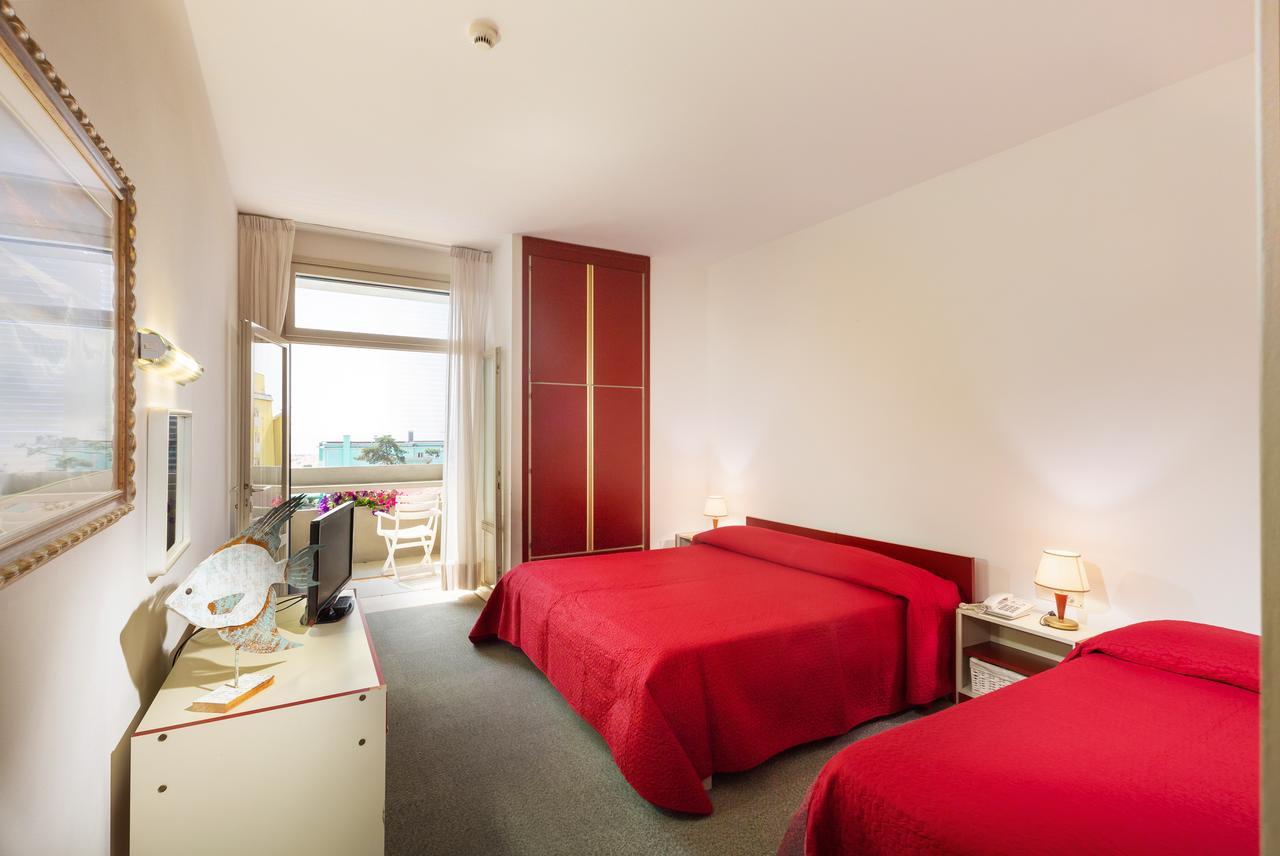 Hotel Metropol Caorle Buitenkant foto
