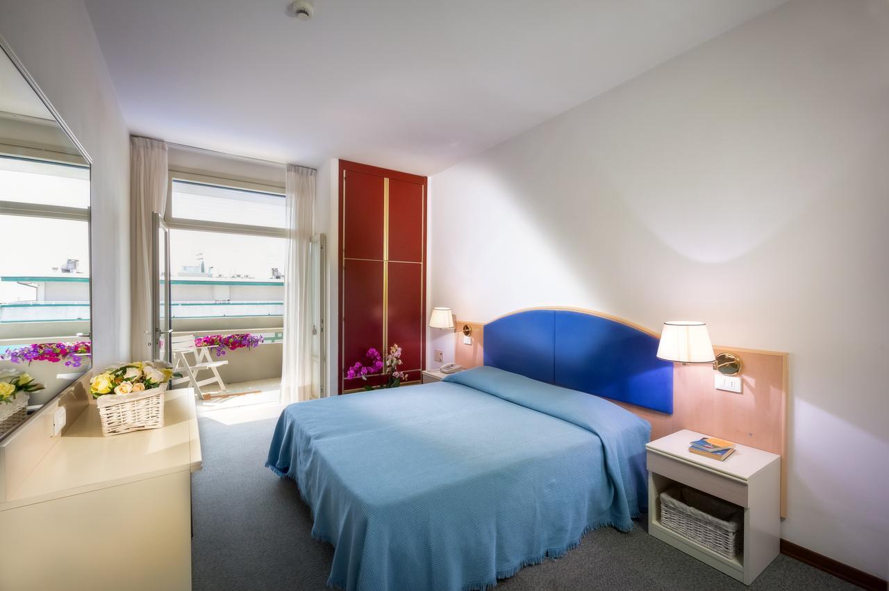 Hotel Metropol Caorle Buitenkant foto